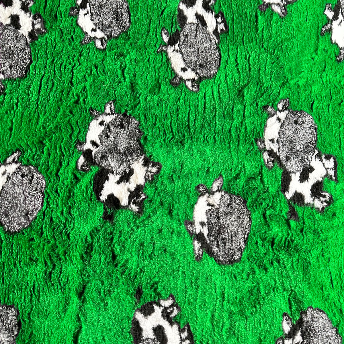 Dry Bed (Vet Bed) - Non Slip Cows on Grass