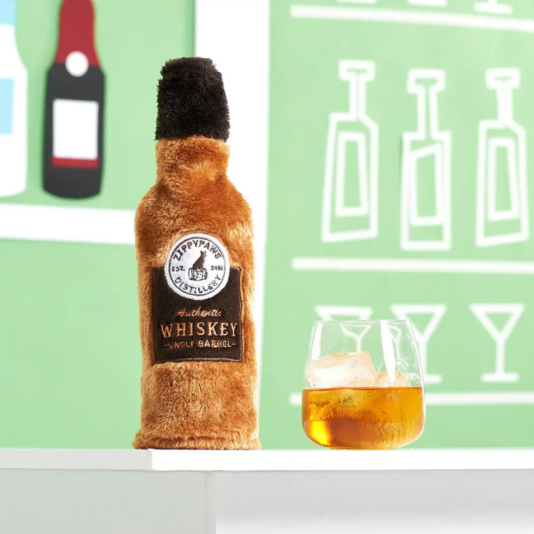 ZippyPaws Happy Hour Crusherz – Whiskey Bottle Dog Toy ZippyPaws