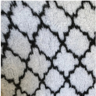 Vet Bed / Dry Bed – Greenback – Trellis (Grey & Black) | Washable Moisture-Wicking Dog Bedding NZ